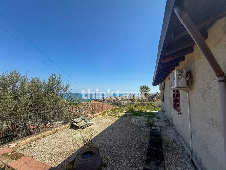 Immagine 22 di Villa in vendita  in Via delle Aragoste a Augusta