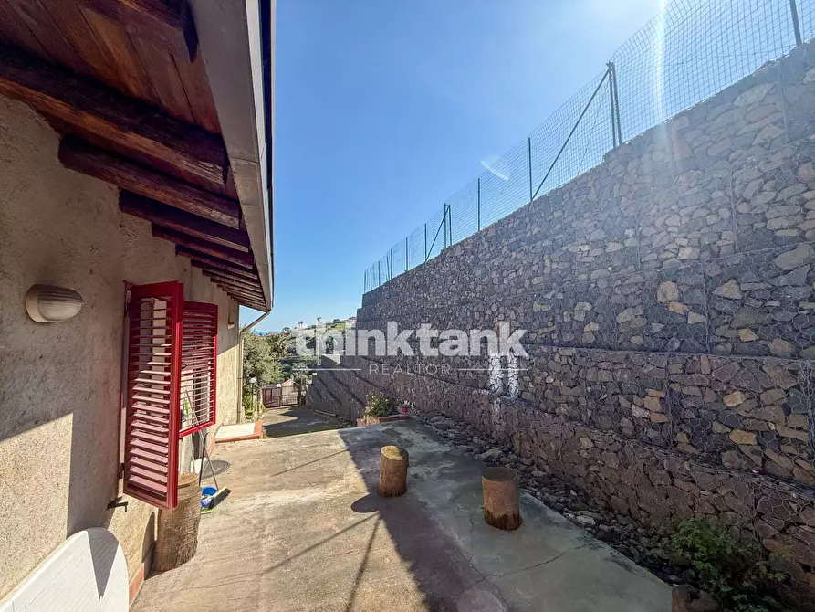 Immagine 27 di Villa in vendita  in Via delle Aragoste a Augusta