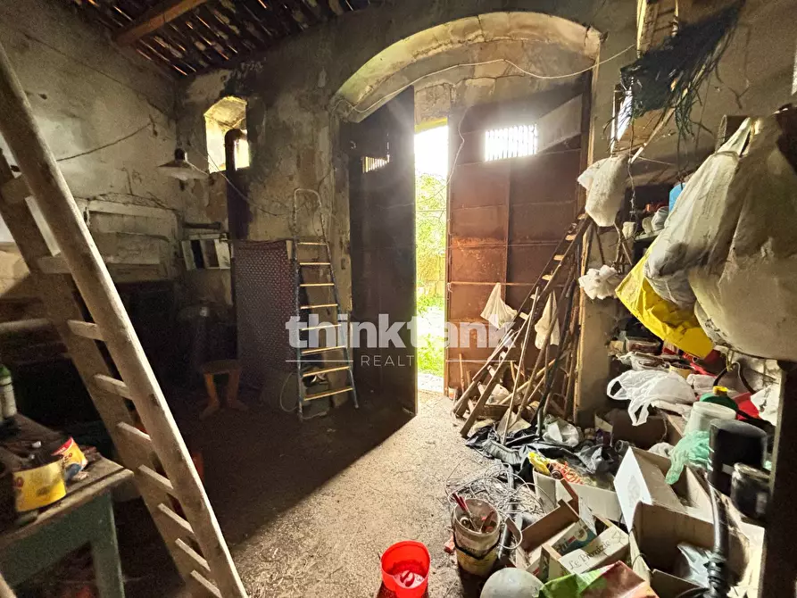 Immagine 42 di Rustico / casale in vendita  in Contrada Serra a Buccheri