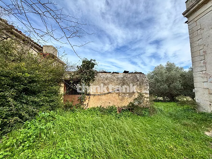 Immagine 52 di Rustico / casale in vendita  in Contrada Serra a Buccheri