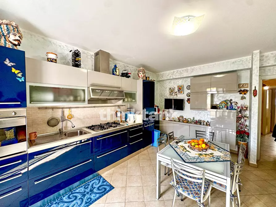 Immagine 6 di Appartamento in vendita  in Viale Paolo Calleri a Pachino