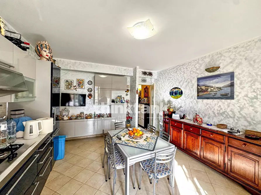 Immagine 7 di Appartamento in vendita  in Viale Paolo Calleri a Pachino