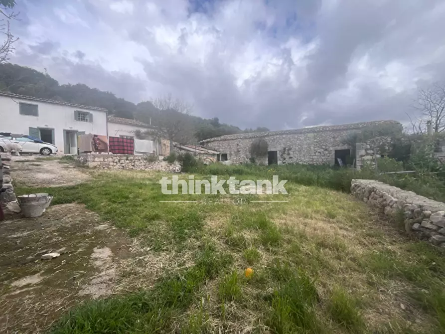 Immagine 2 di Rustico / casale in vendita  in Sp 73 a Ragusa