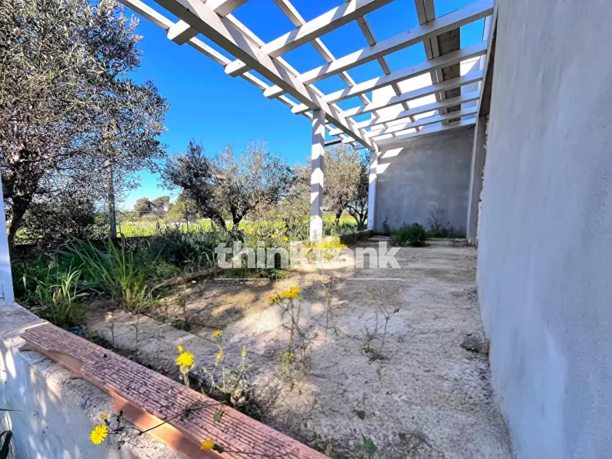 Immagine 43 di Villa in vendita  in Contrada Tribastone a Ragusa