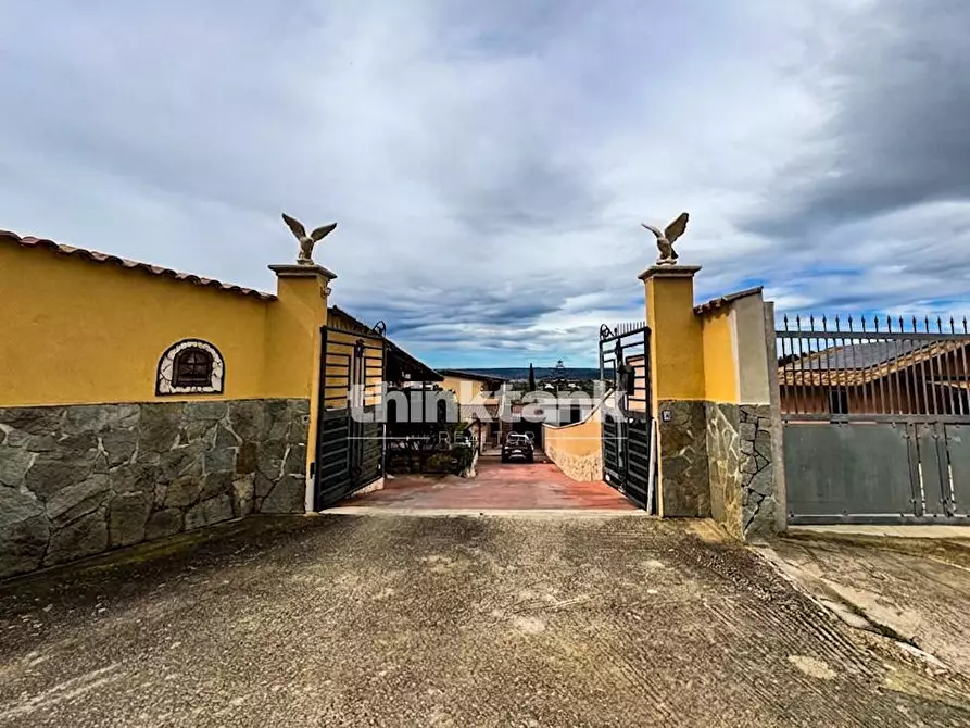 Immagine 54 di Villa in vendita  in Via Luigi Volpicelli a Floridia