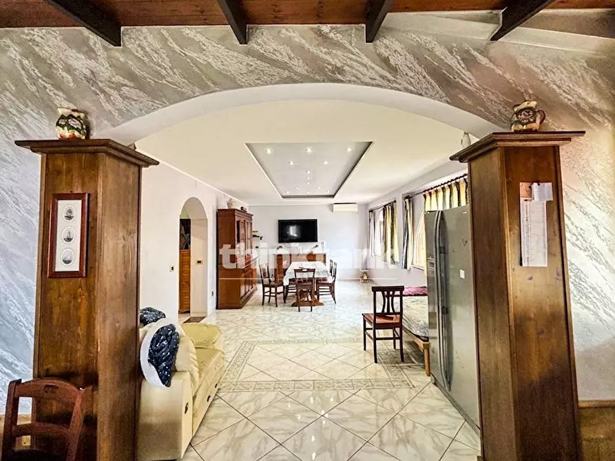 Immagine 8 di Villa in vendita  in Via Luigi Volpicelli a Floridia