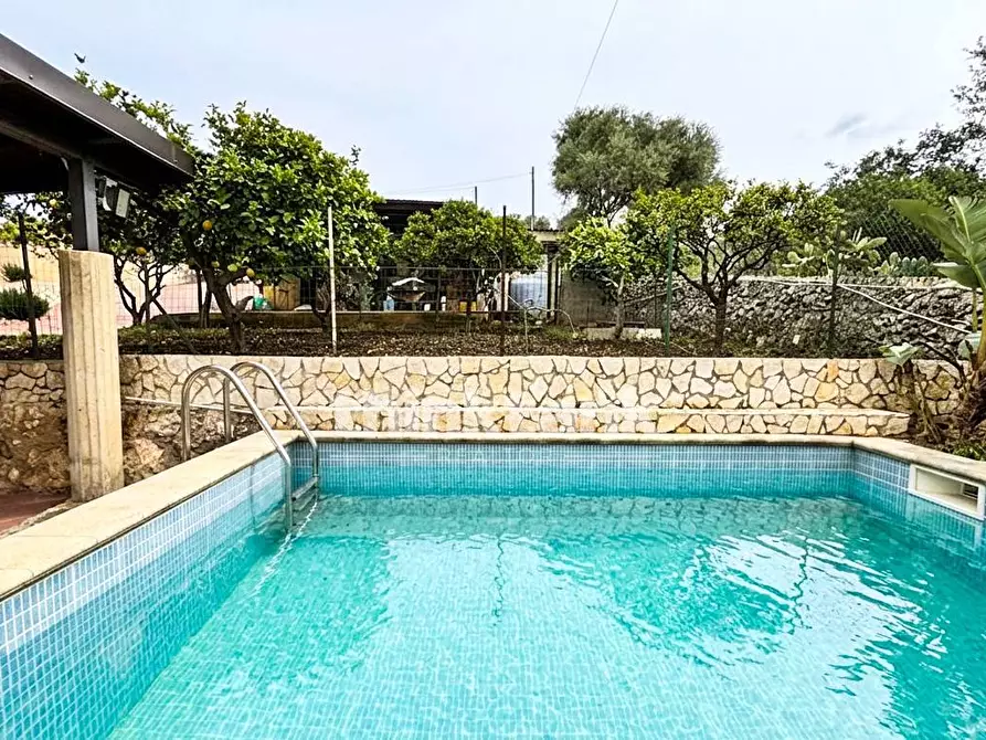 Immagine 53 di Villa in vendita  in Via Luigi Volpicelli a Floridia