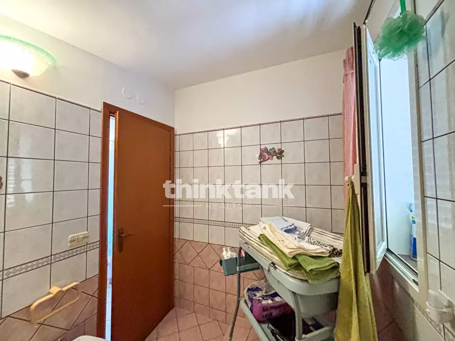 Immagine 29 di Villa in vendita  in Via Luigi Volpicelli a Floridia