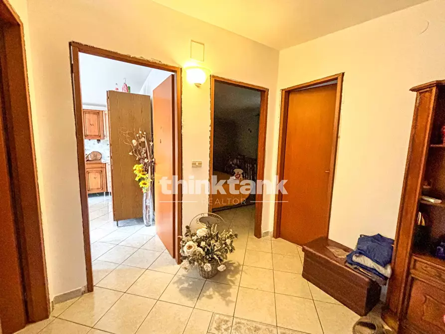 Immagine 25 di Villa in vendita  in Via Luigi Volpicelli a Floridia