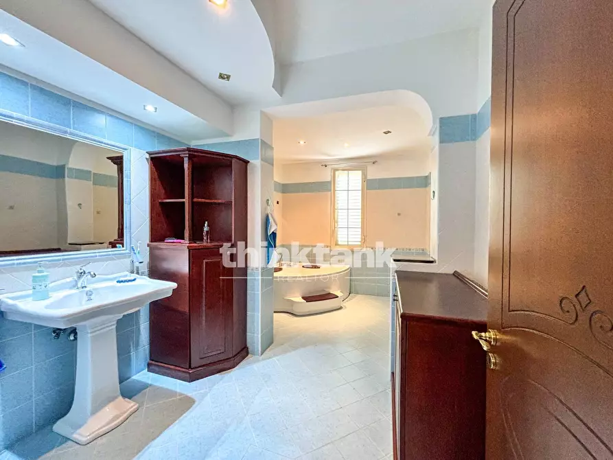 Immagine 19 di Villa in vendita  in Via Luigi Volpicelli a Floridia