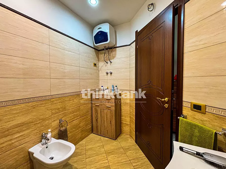 Immagine 14 di Villa in vendita  in Via Luigi Volpicelli a Floridia