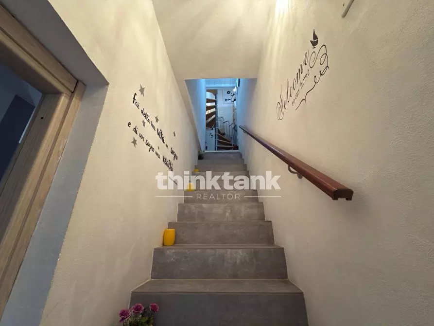 Immagine 9 di Villa in vendita  in Ronco Primo in Via Resalibera a Siracusa