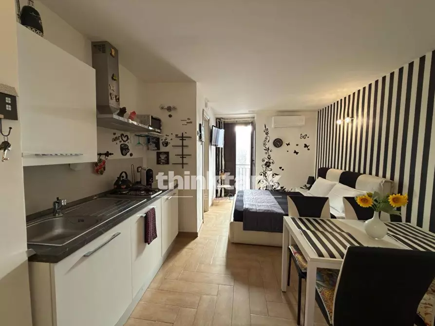 Immagine 15 di Villa in vendita  in Ronco Primo in Via Resalibera a Siracusa