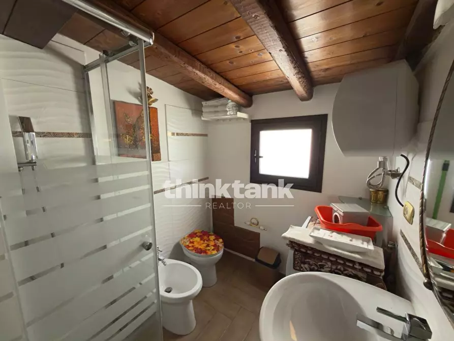 Immagine 30 di Villa in vendita  in Ronco Primo in Via Resalibera a Siracusa