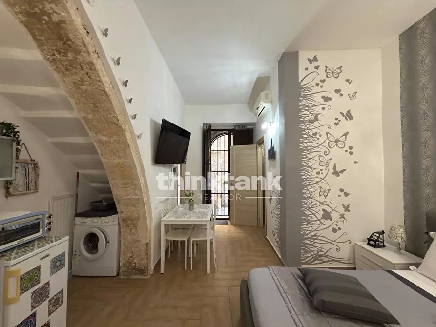 Immagine 7 di Villa in vendita  in Ronco Primo in Via Resalibera a Siracusa