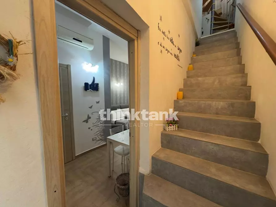 Immagine 33 di Villa in vendita  in Ronco Primo in Via Resalibera a Siracusa