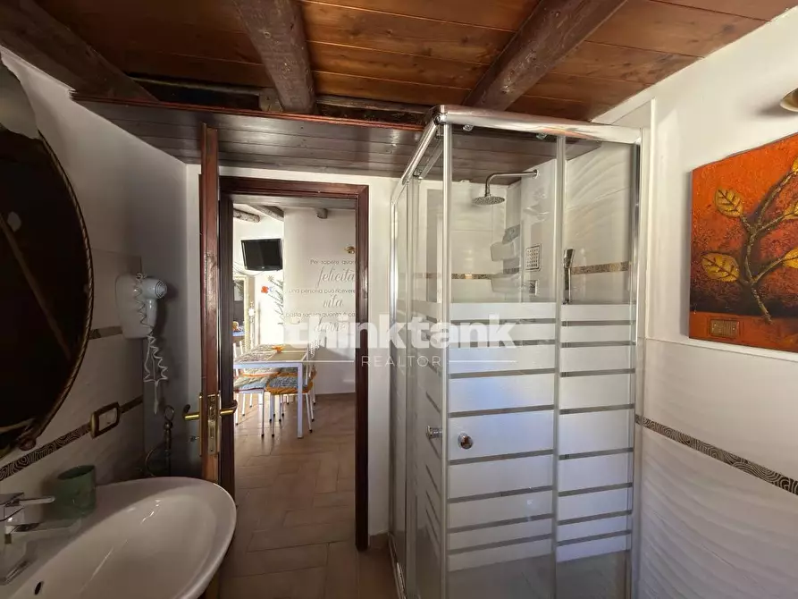 Immagine 41 di Villa in vendita  in Ronco Primo in Via Resalibera a Siracusa