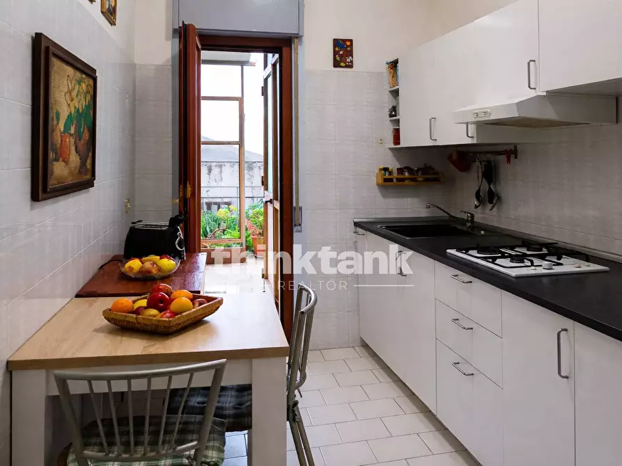 Immagine 5 di Appartamento in vendita  in Via Savoia a Catania