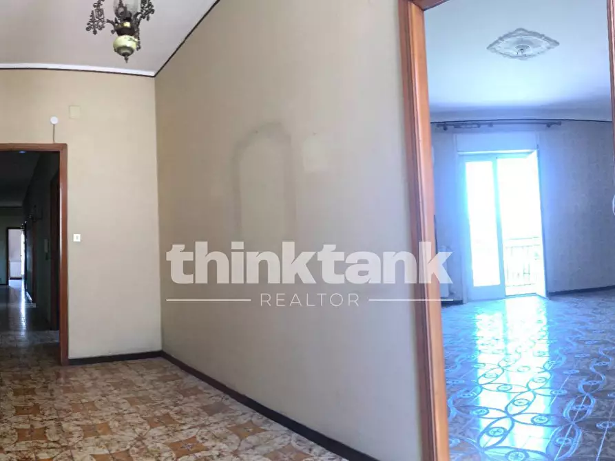 Immagine 2 di Appartamento in vendita  in Piazza Dante Alighieri 6 a Gravina Di Catania