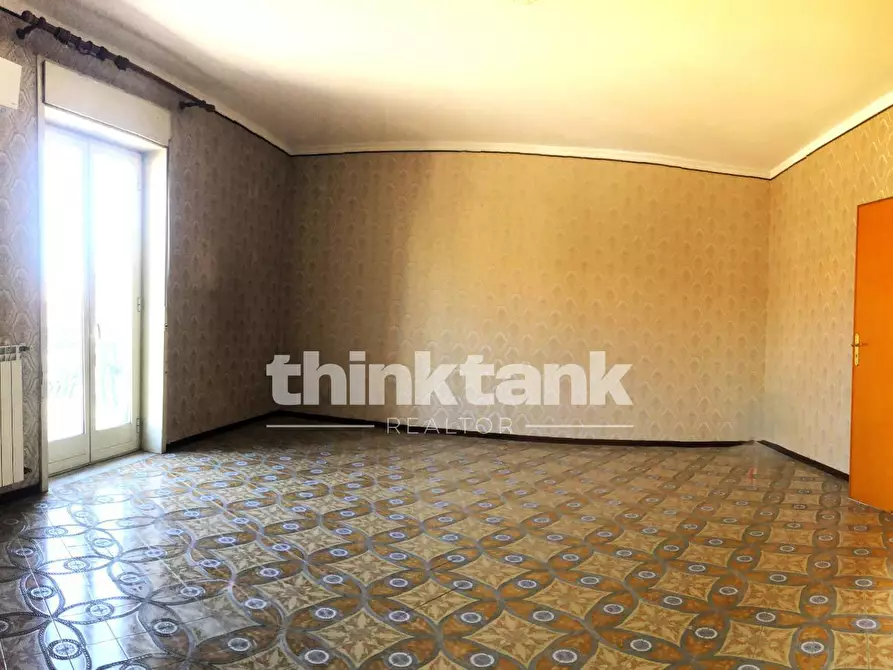 Immagine 4 di Appartamento in vendita  in Piazza Dante Alighieri 6 a Gravina Di Catania