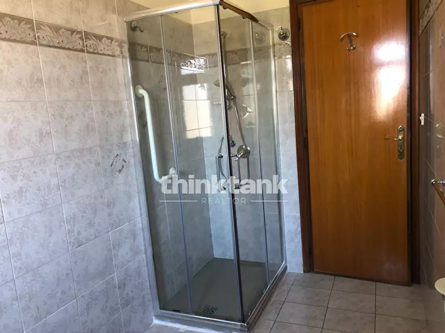 Immagine 13 di Appartamento in vendita  in Piazza Dante Alighieri 6 a Gravina Di Catania