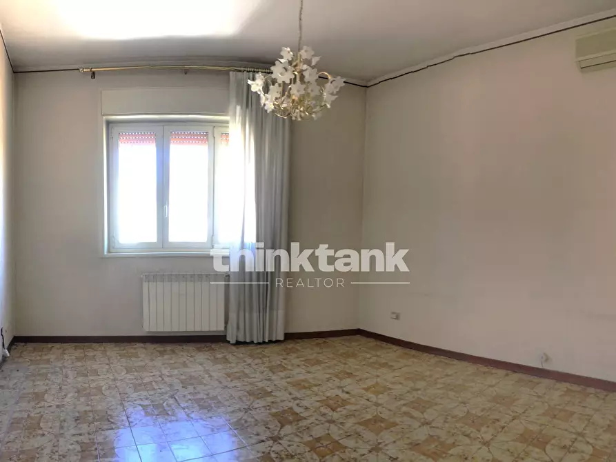 Immagine 18 di Appartamento in vendita  in Piazza Dante Alighieri 6 a Gravina Di Catania