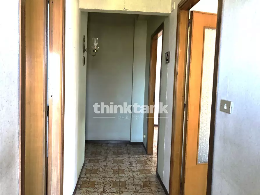 Immagine 20 di Appartamento in vendita  in Piazza Dante Alighieri 6 a Gravina Di Catania