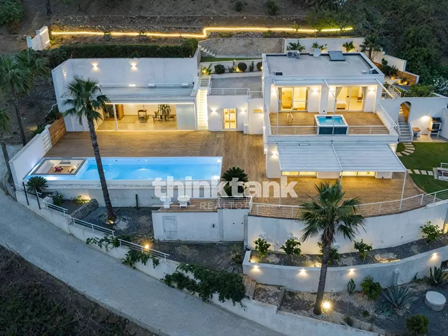 Immagine 3 di Villa in vendita  in Contrada Sillemi a Letojanni