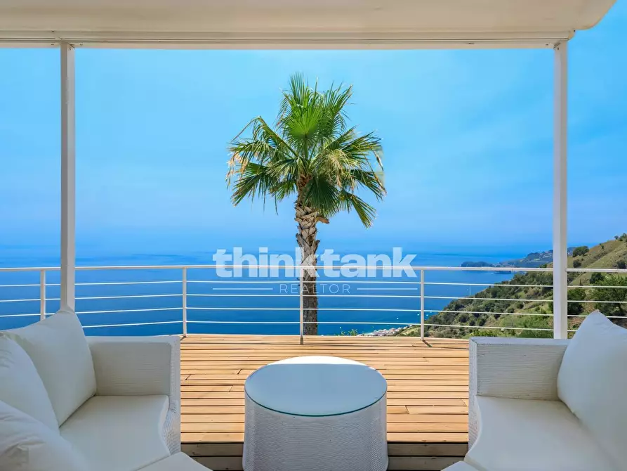 Immagine 15 di Villa in vendita  in Contrada Sillemi a Letojanni