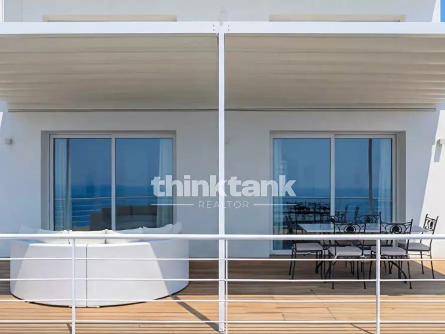 Immagine 29 di Villa in vendita  in Contrada Sillemi a Letojanni