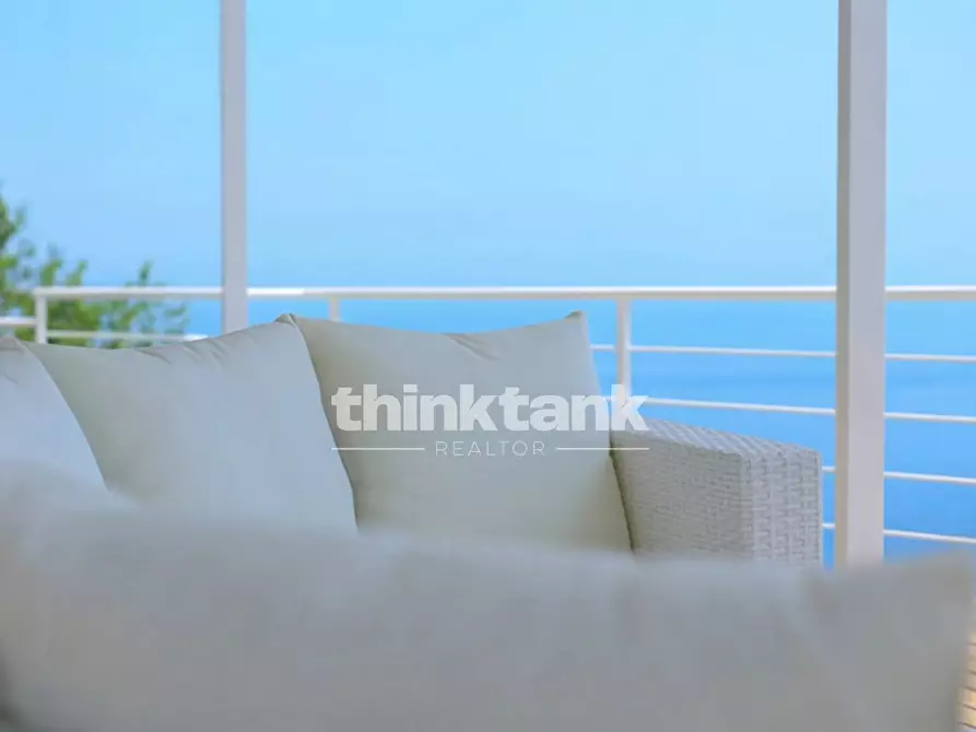 Immagine 30 di Villa in vendita  in Contrada Sillemi a Letojanni