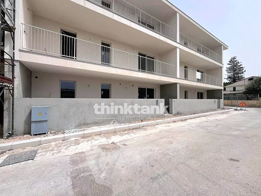 Immagine 2 di Appartamento in vendita  in Via F.  Calvi a Scicli