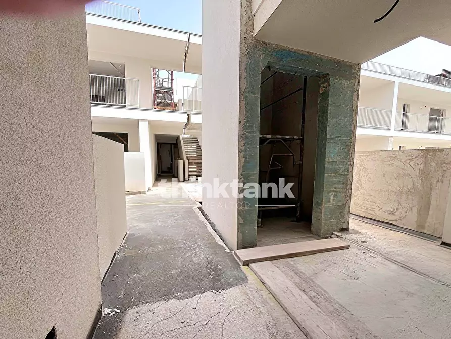 Immagine 7 di Appartamento in vendita  in Via F. Calvi a Scicli