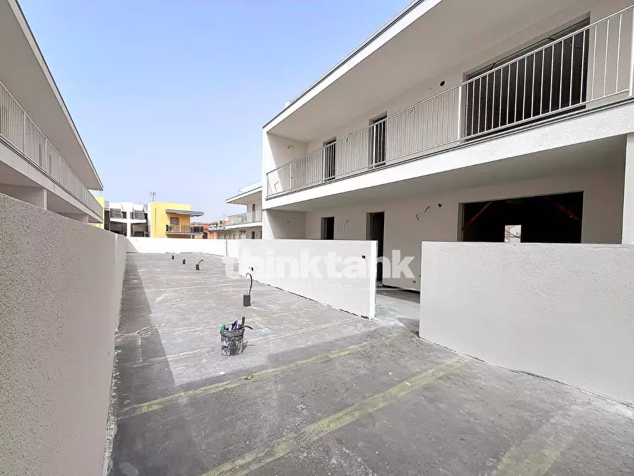 Immagine 9 di Appartamento in vendita  in Via F. Calvi a Scicli