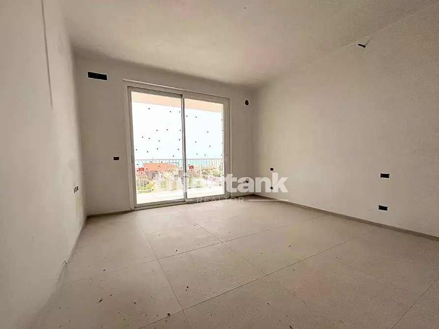 Immagine 17 di Appartamento in vendita  in Via F. Calvi a Scicli