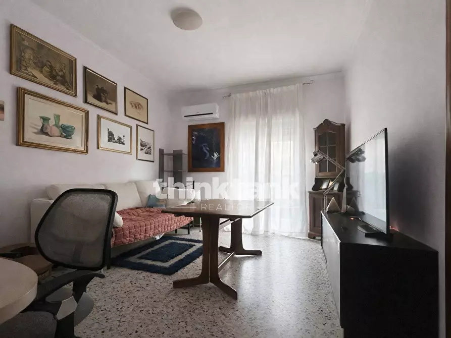 Immagine 12 di Appartamento in vendita  in Via Savoia a Catania