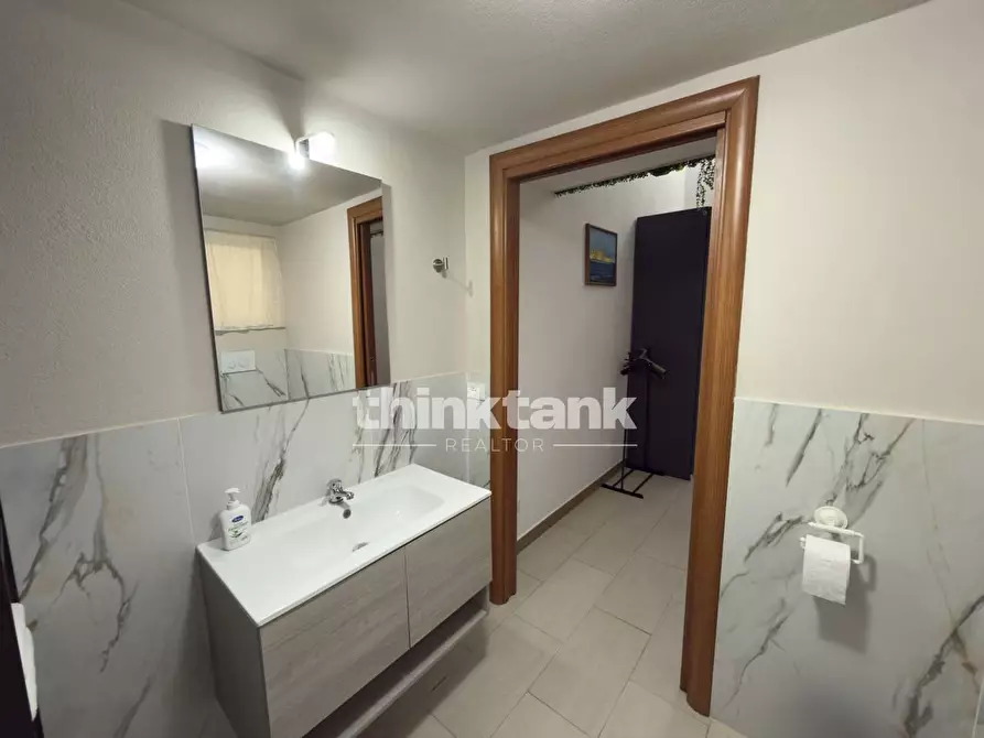 Immagine 17 di Appartamento in vendita  in Viale Luigi Cadorna a Siracusa