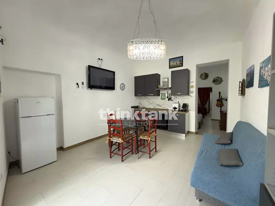 Immagine 7 di Appartamento in vendita  in Viale Luigi Cadorna a Siracusa