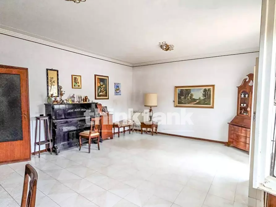 Immagine 3 di Appartamento in vendita  in Via Francesco Crispi a Aci Castello