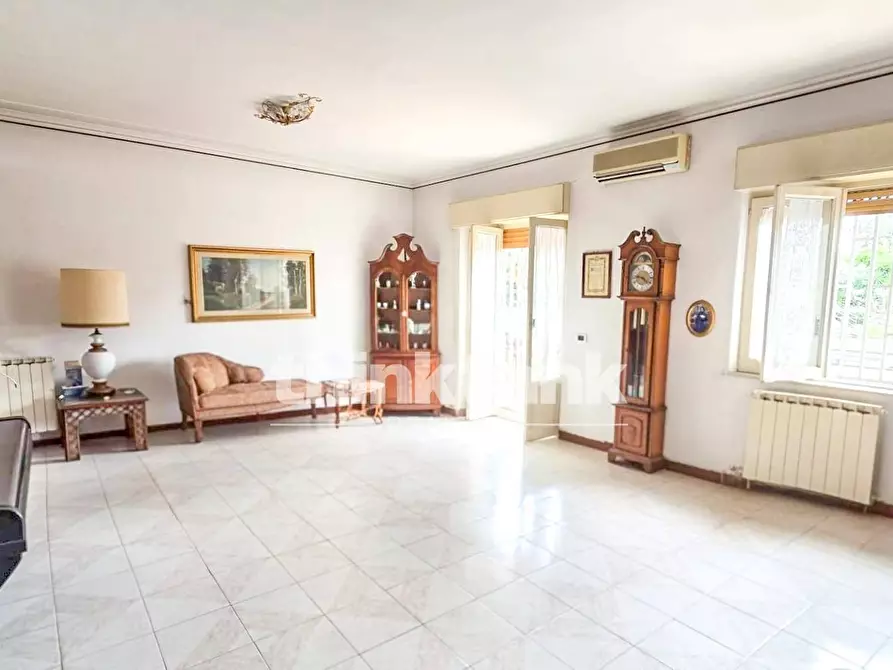 Immagine 5 di Appartamento in vendita  in Via Francesco Crispi a Aci Castello