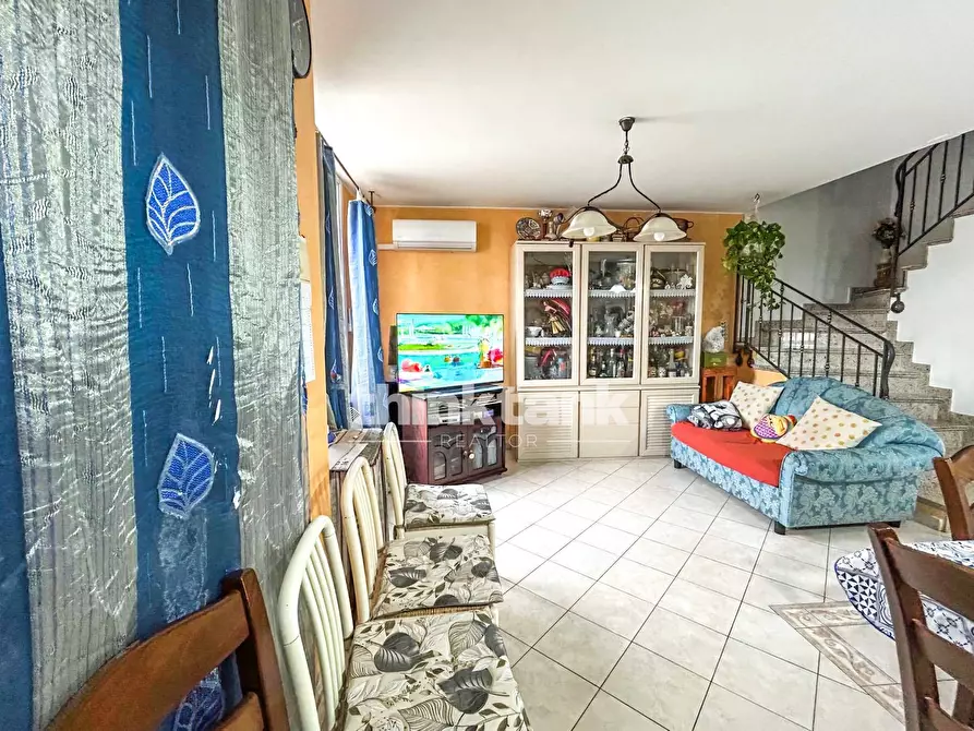 Immagine 5 di Casa semindipendente in vendita  in Contrada Castelluccio a Augusta