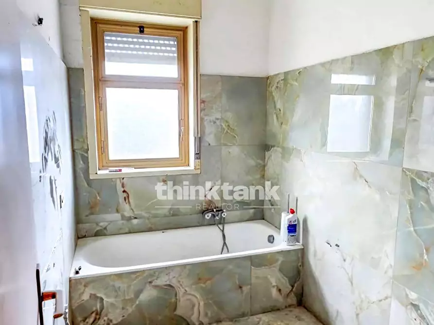 Immagine 18 di Appartamento in vendita  in Via Trinità Cavolò a Gravina Di Catania