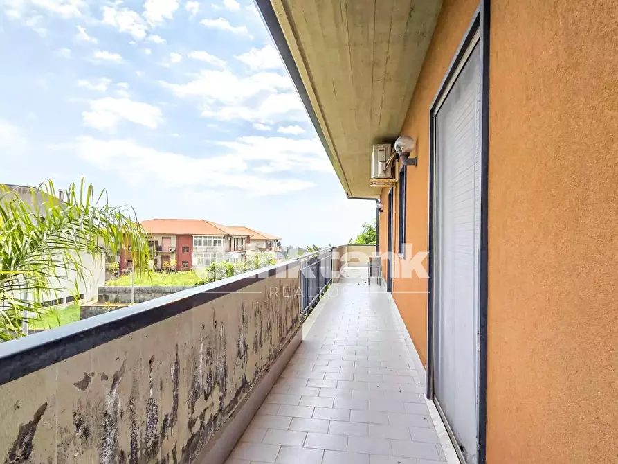 Immagine 1 di Appartamento in vendita  in Via Trinità Cavolò a Gravina Di Catania