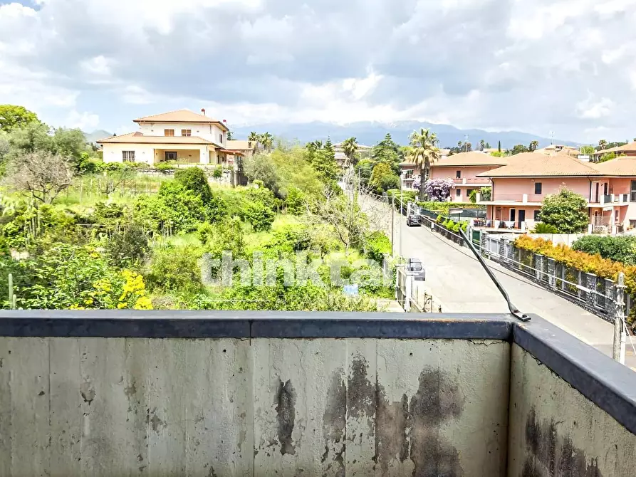 Immagine 25 di Appartamento in vendita  in Via Trinità Cavolò a Gravina Di Catania