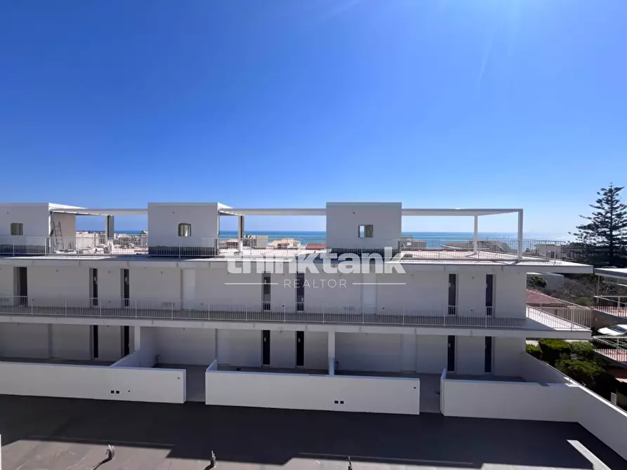 Immagine 2 di Appartamento in vendita  in Via F.  Calvi a Scicli
