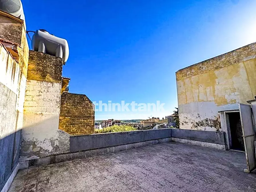 Immagine 3 di Villa in vendita  in Via Angelo Cavarra a Noto