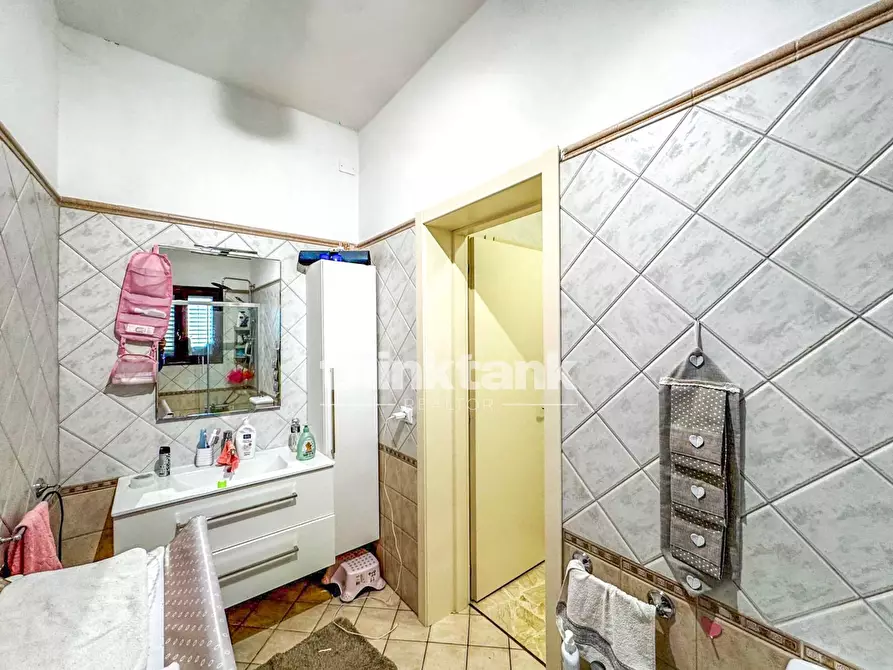 Immagine 19 di Villa in vendita  in Via Angelo Cavarra a Noto