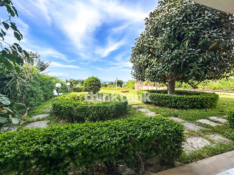 Immagine 47 di Villa in vendita  in Costa Degli Oleandri a Augusta