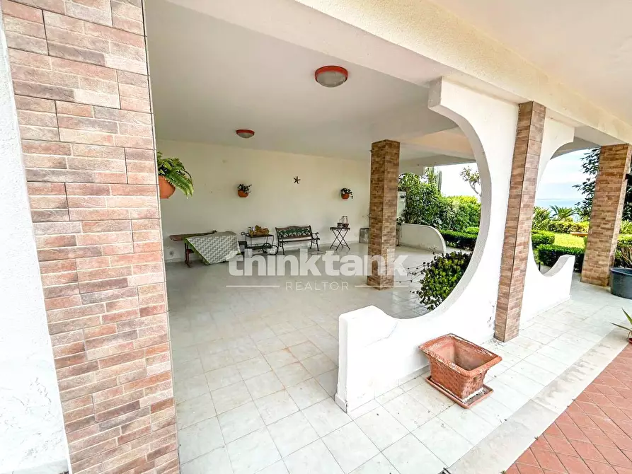 Immagine 35 di Villa in vendita  in Costa Degli Oleandri a Augusta