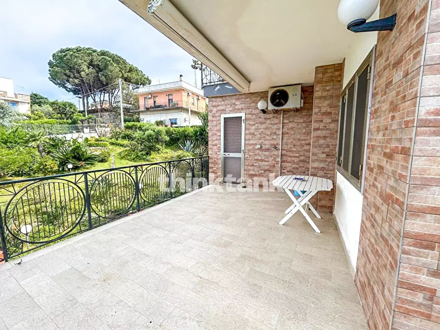 Immagine 38 di Villa in vendita  in Costa Degli Oleandri a Augusta
